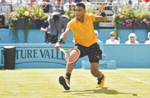 Miles Raonic out, Auger-Aliassime advances at Queen’s Club Championships