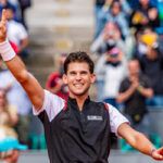 dominic thiem raises the no.1 sign to crowds in montreal after his win over denis shapovalov on wednesday
